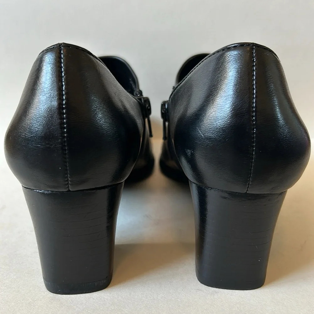 NWOB Franco Sarto black leather chunky heels, size 8 1/2 - Picture 6 of 8